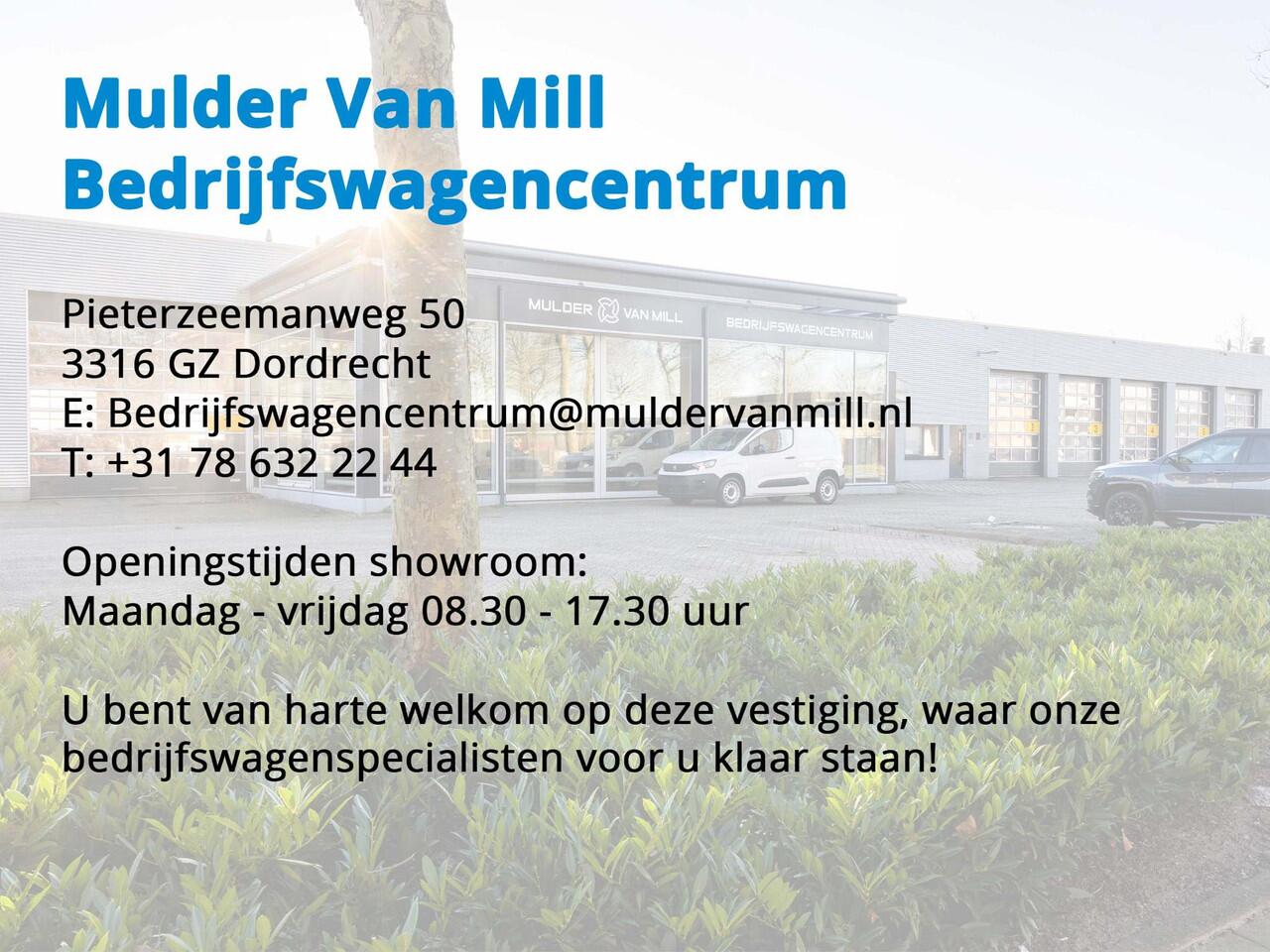 Opel COMBO Electric L2 50 kWh 136pk | 8 jaar garantie | 0% financial lease | 3-zits | NAVI | Multimedia | Apple Carplay | Android Auto | Achteruitrijcamera | Parkeersensoren voor en achter | Dode hoek detectie | Surround view | Inklapbare spiegels | Licht- en regens