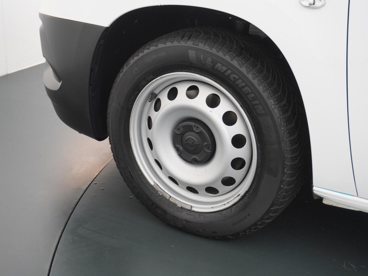 Opel COMBO 1.5D 102pk L2H1 Edition, Trekhaak, Cruise Control, Prof. Inbouw