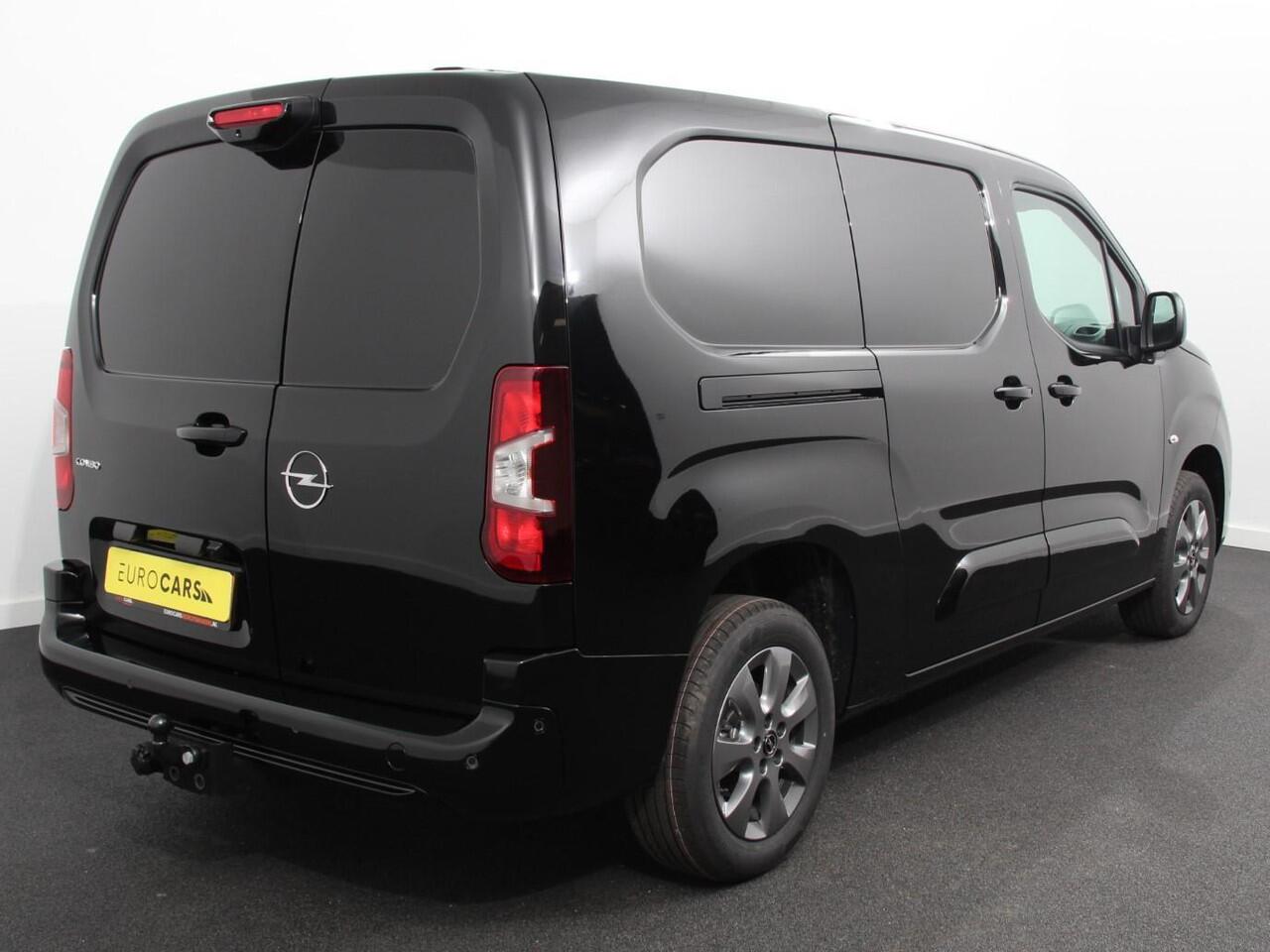 Opel COMBO 1.5 BlueHDi 130PK L2 Automaat Apple Carplay / Android Auto Navigatie Trekhaak Airco Camera Cruise Control Parkeersensoren V+A DAB