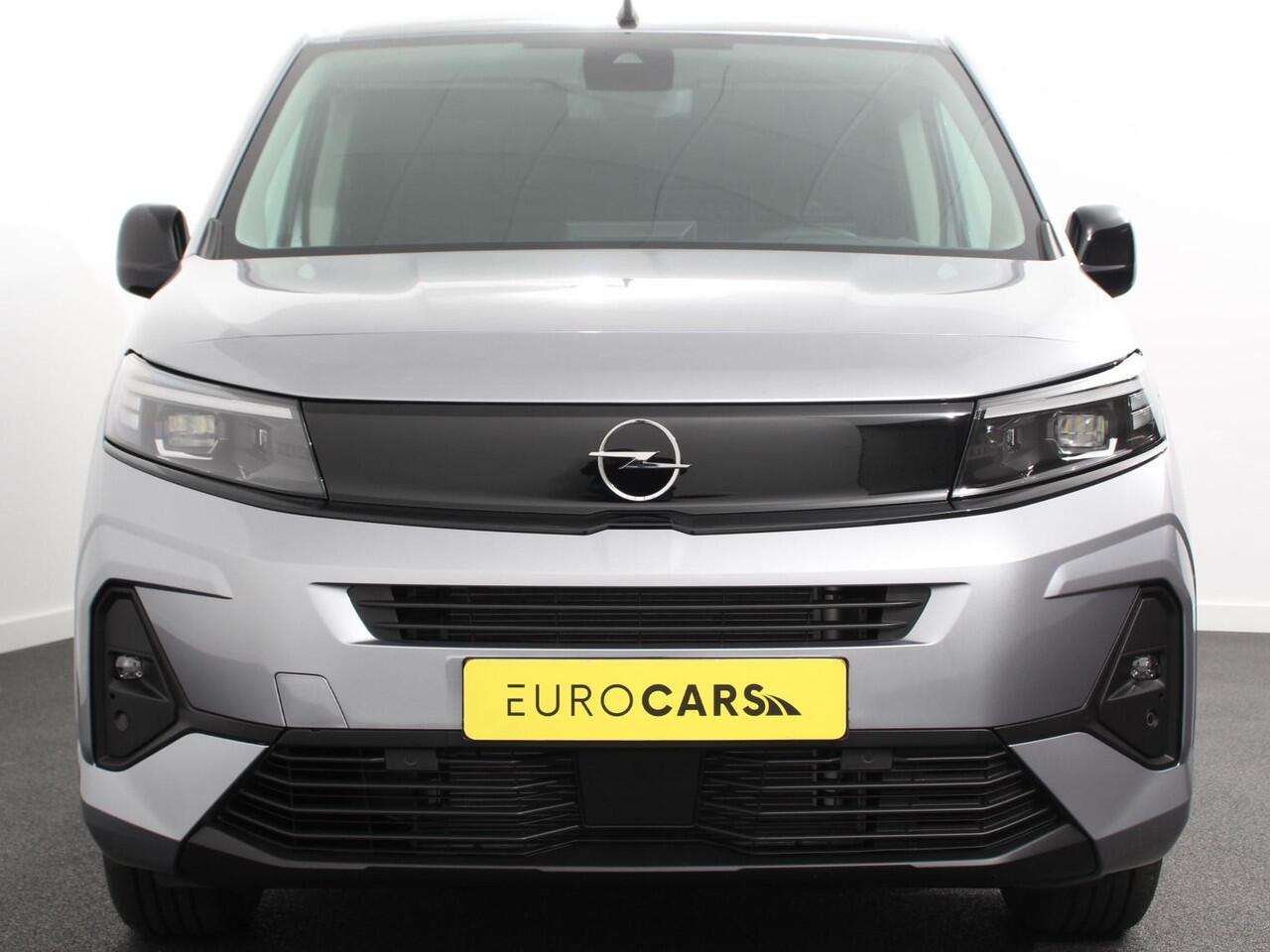 Opel COMBO 1.5 BlueHDi 130 S&S L2 Demo ! Apple Carplay / Android Auto Navigatie Trekhaak Airco Camera Cruise Control Parkeersensoren V+A DAB