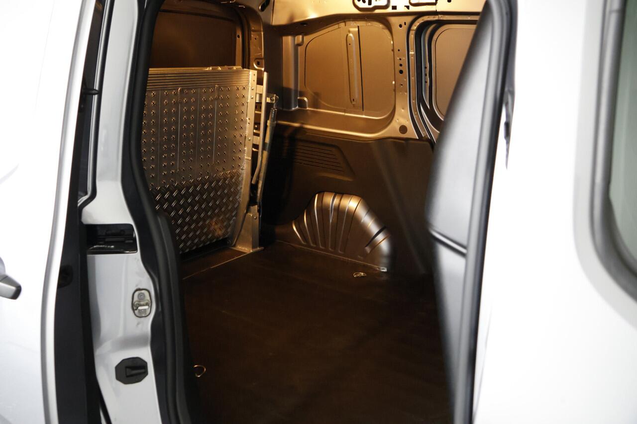 Opel COMBO 1.5D L1H1 Rolstoel auto / Airco / Cruisecontrol / Bluetooth