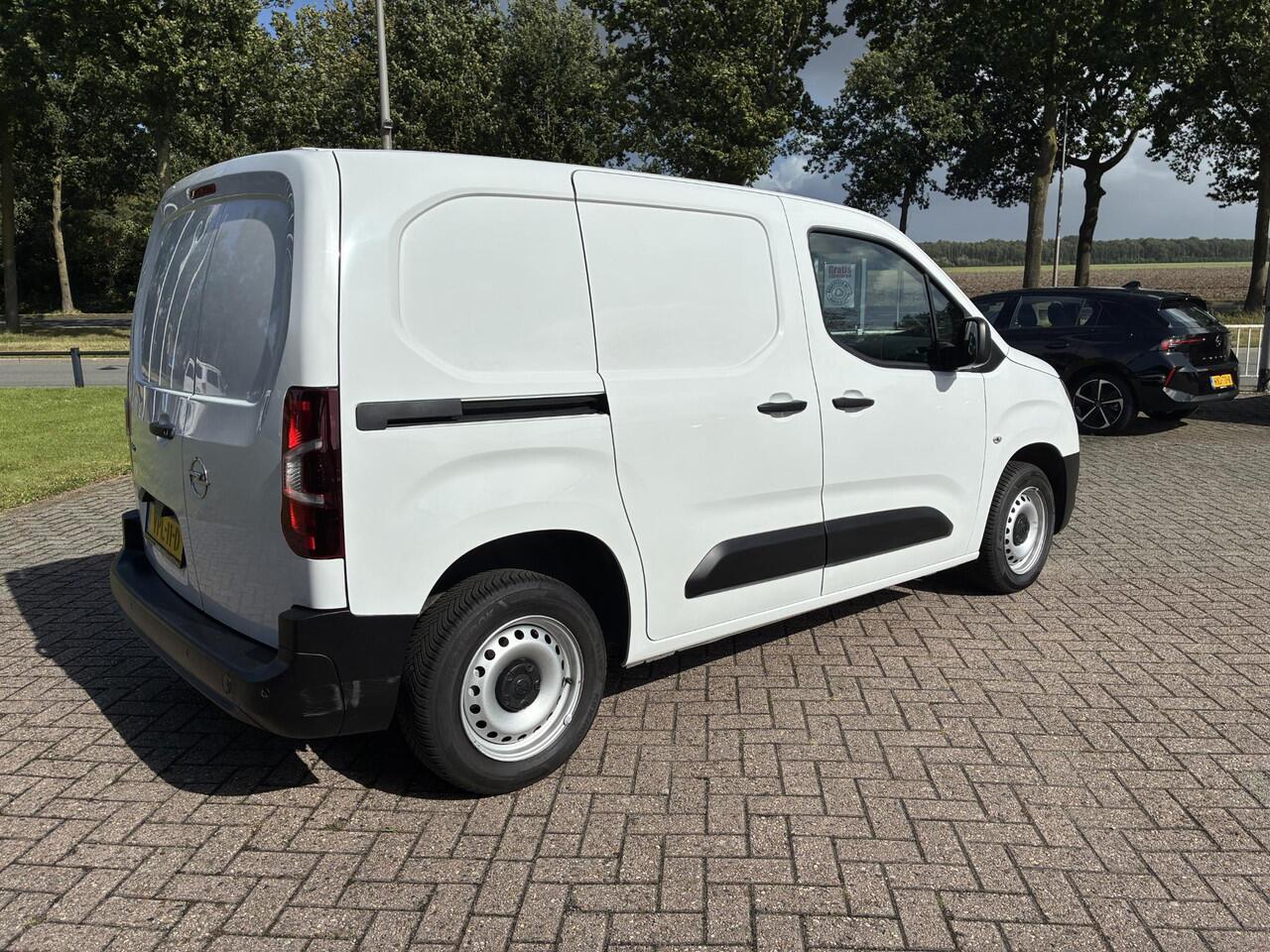 Opel COMBO 1.5 Turbo 102Pk L1H1 Edition | Airco | Navigatie | Betimmering | Parkpilot | Cruise control | Elektrisch Pakket |