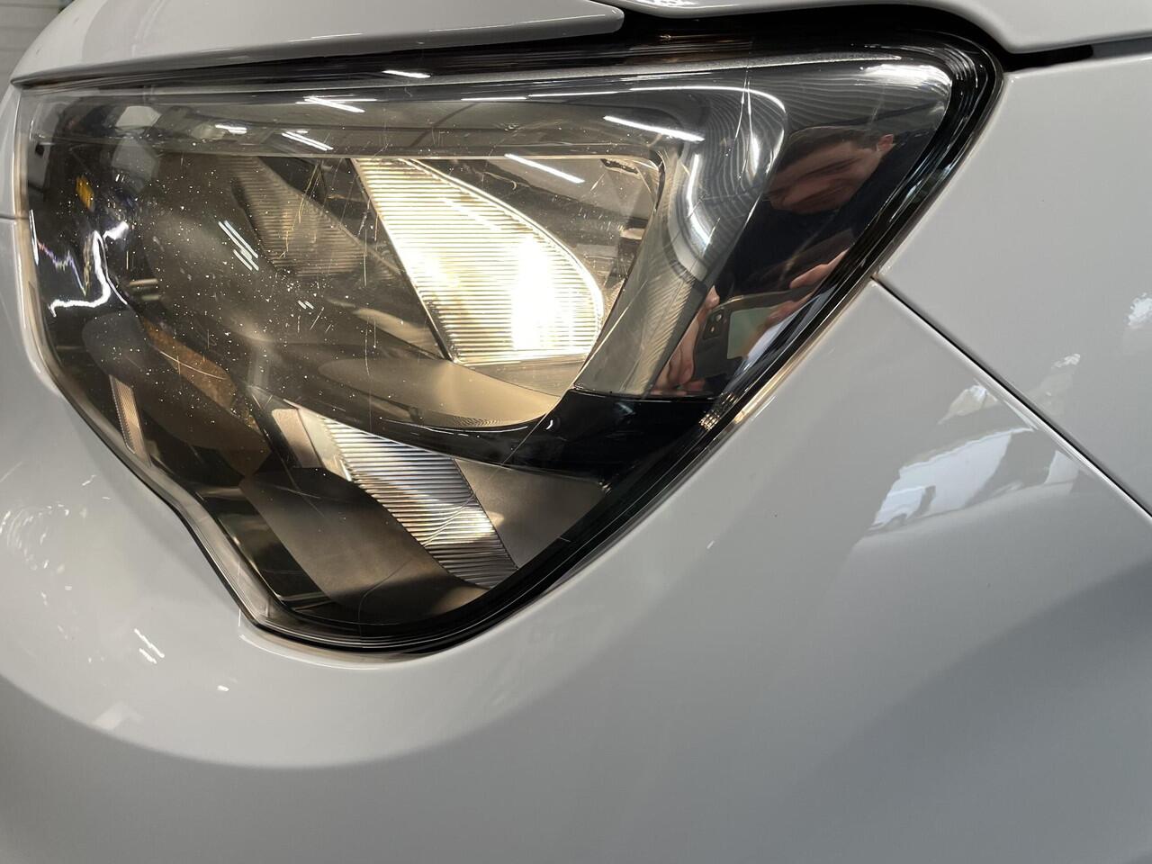 Opel COMBO 1.5D L2H1 Standaard Navi Airco Cruise Control PDC Achter