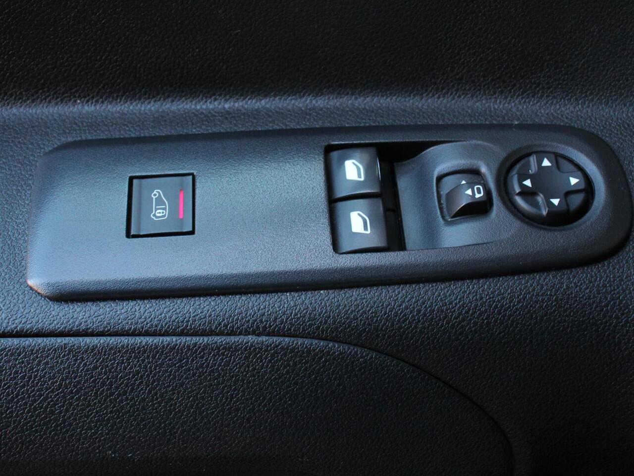 Opel COMBO 1.5D 130 pk L2H1 Edition 2-zits Aut. Airco|Bluetooth|Navi|Camera|PDC|