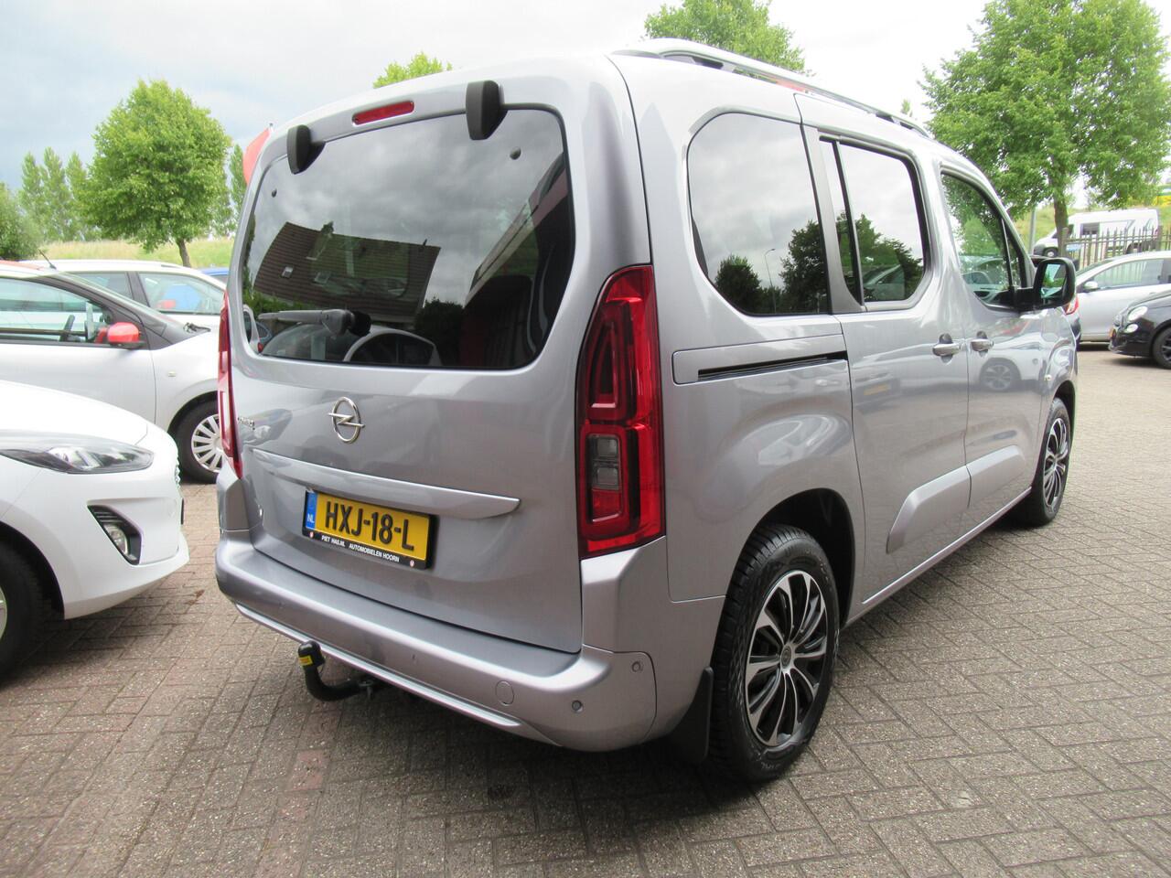 Opel COMBO TOUR 1.2 Turbo L1H1 Edition| 110-PK | Clima-Airco | Apple Carplay | Parkeercamera | Incl. BOVAG Garantie | Trekhaak |