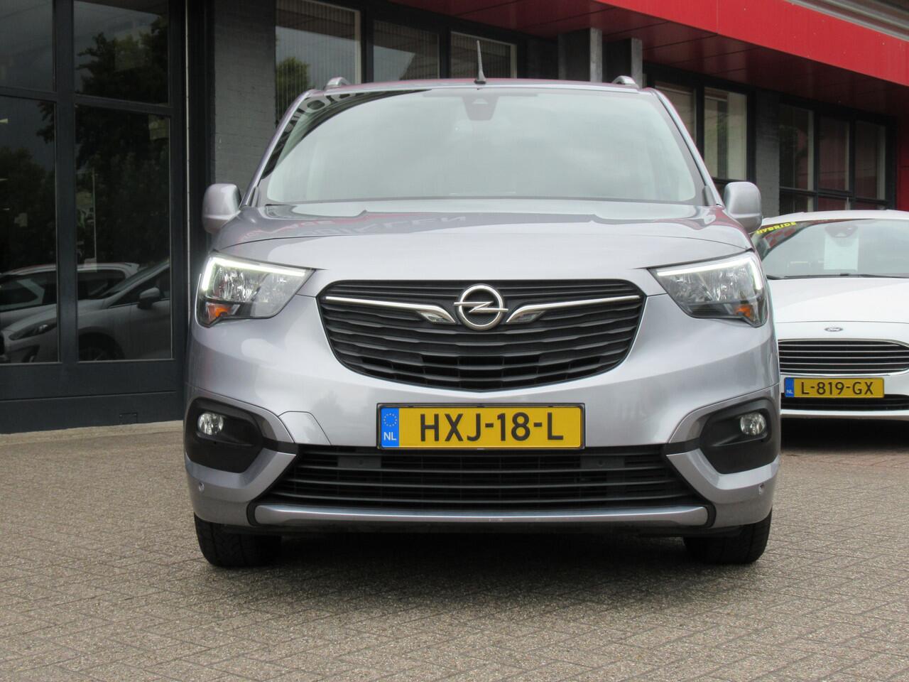 Opel COMBO TOUR 1.2 Turbo L1H1 Edition| 110-PK | Clima-Airco | Apple Carplay | Parkeercamera | Incl. BOVAG Garantie | Trekhaak |