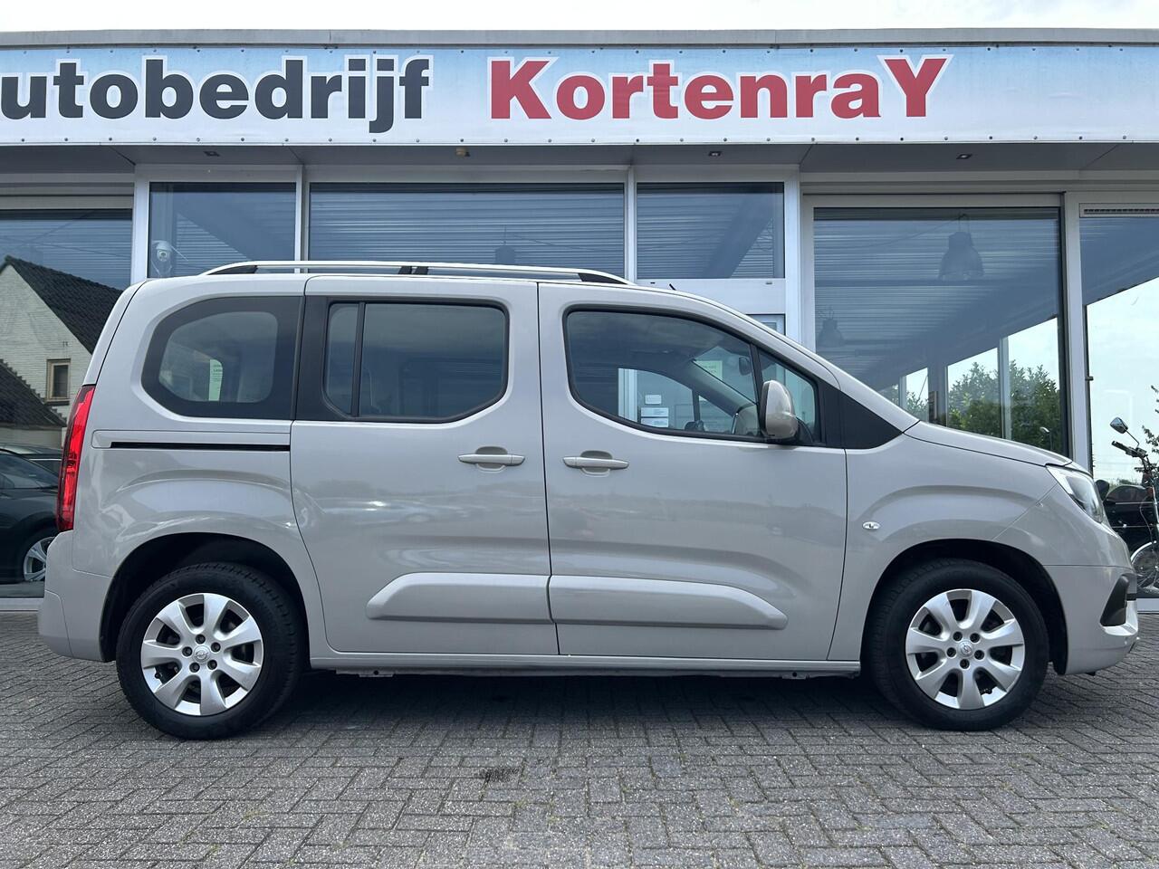 Opel COMBO TOUR 1.2 Turbo L1H1 Edition 100% dealer onderhouden/navi/airco/pdc/nieuwstaat