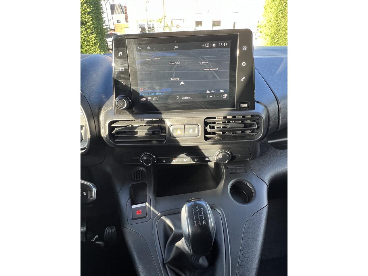 Opel COMBO 1.5D L2H1 Innovation + PDC V/A/TREKHAAK/NAVI/CRUISE CONTROL