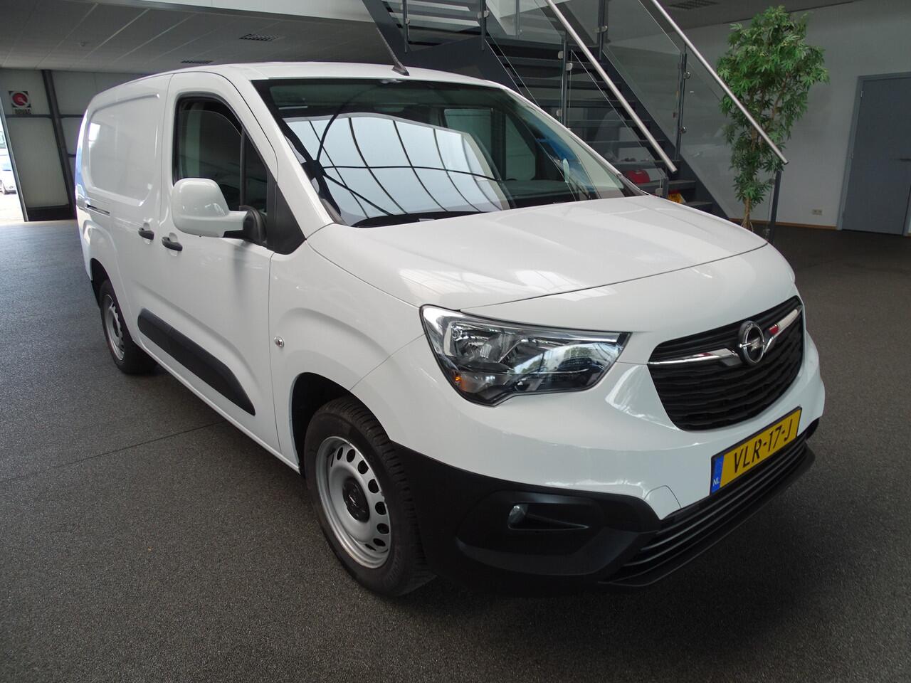 Opel COMBO 1.5D L2H1 Maxi Edition, 3 zits Airco, Carplay, Navi, Cruise, etc