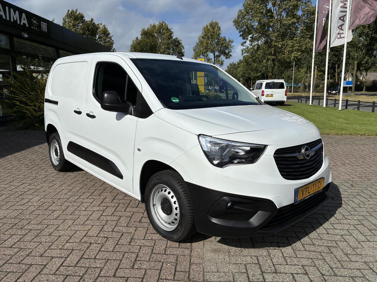 Opel COMBO 1.5 Turbo 102Pk L1H1 Edition | Airco | Navigatie | Betimmering | Parkpilot | Cruise control | Elektrisch Pakket |