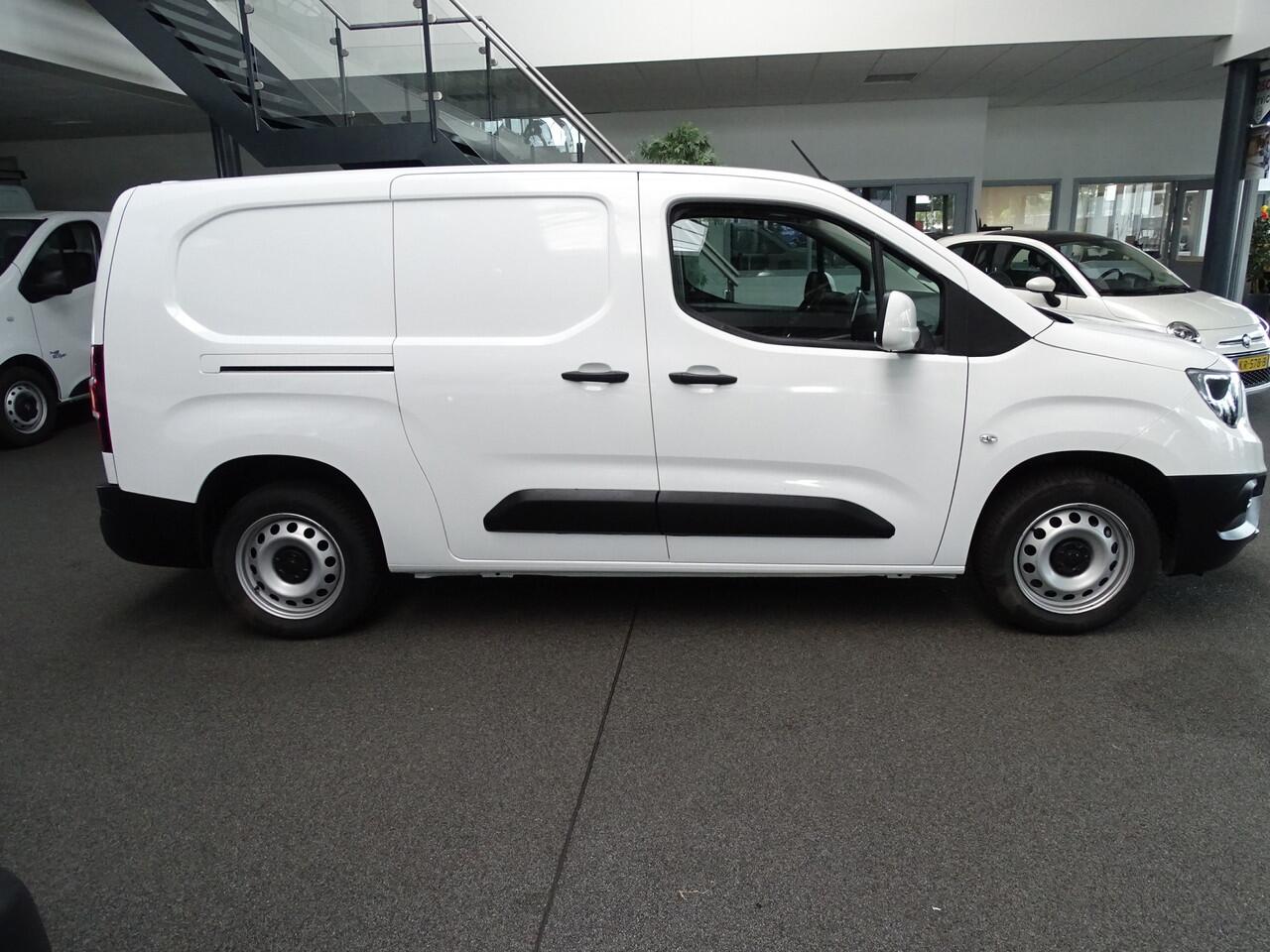 Opel COMBO 1.5D L2H1 Maxi Edition, 3 zits Airco, Carplay, Navi, Cruise, etc