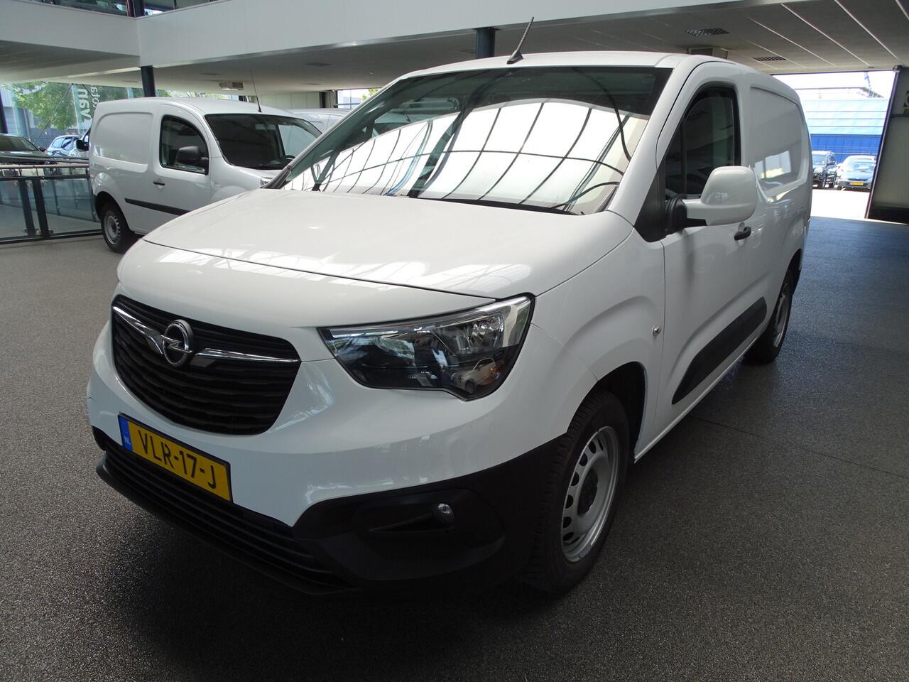 Opel COMBO 1.5D L2H1 Maxi Edition, 3 zits Airco, Carplay, Navi, Cruise, etc