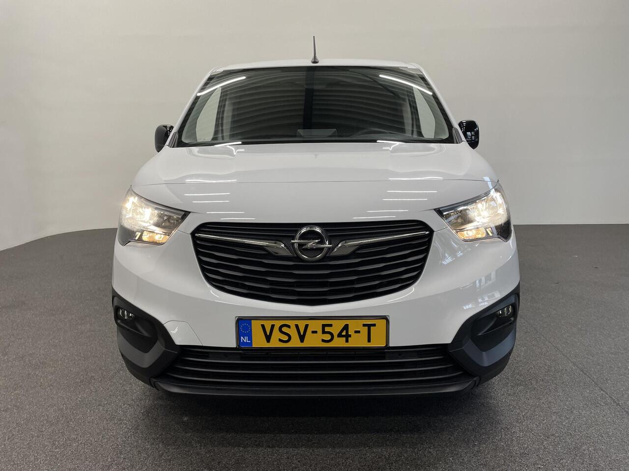 Opel COMBO 1.5D L2H1 Standaard Navi Airco Cruise Control PDC Achter