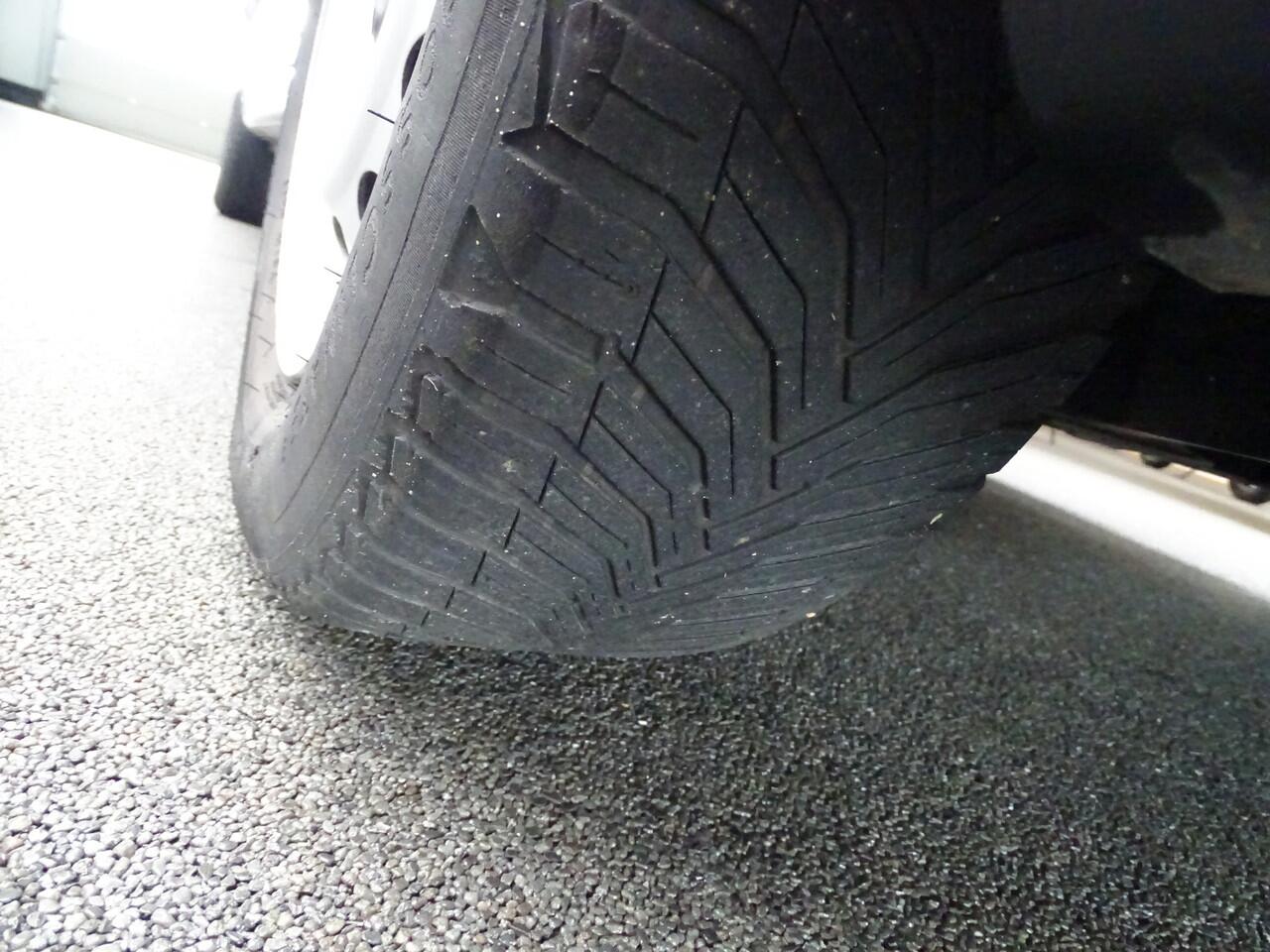 Opel COMBO 1.5D L2H1 Edition maxi, Carplay, Navi, Cruise, Airco, Etc.