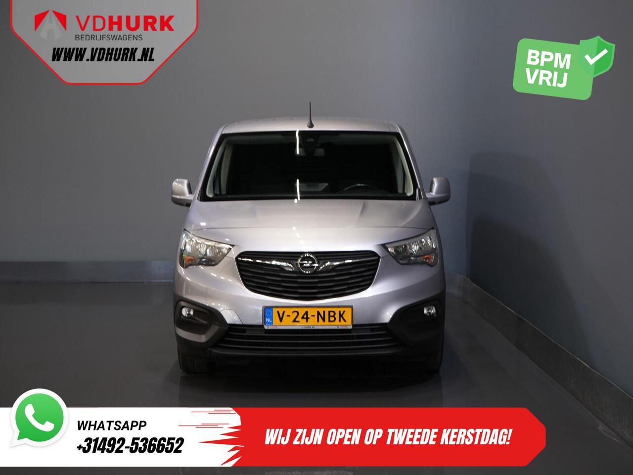 Opel COMBO 1.2 Turbo 130 pk Aut. BENZINE BPM VRIJ! Keyless/ Carplay/ PDC/ Cruise/ Trekhaak/ Airco