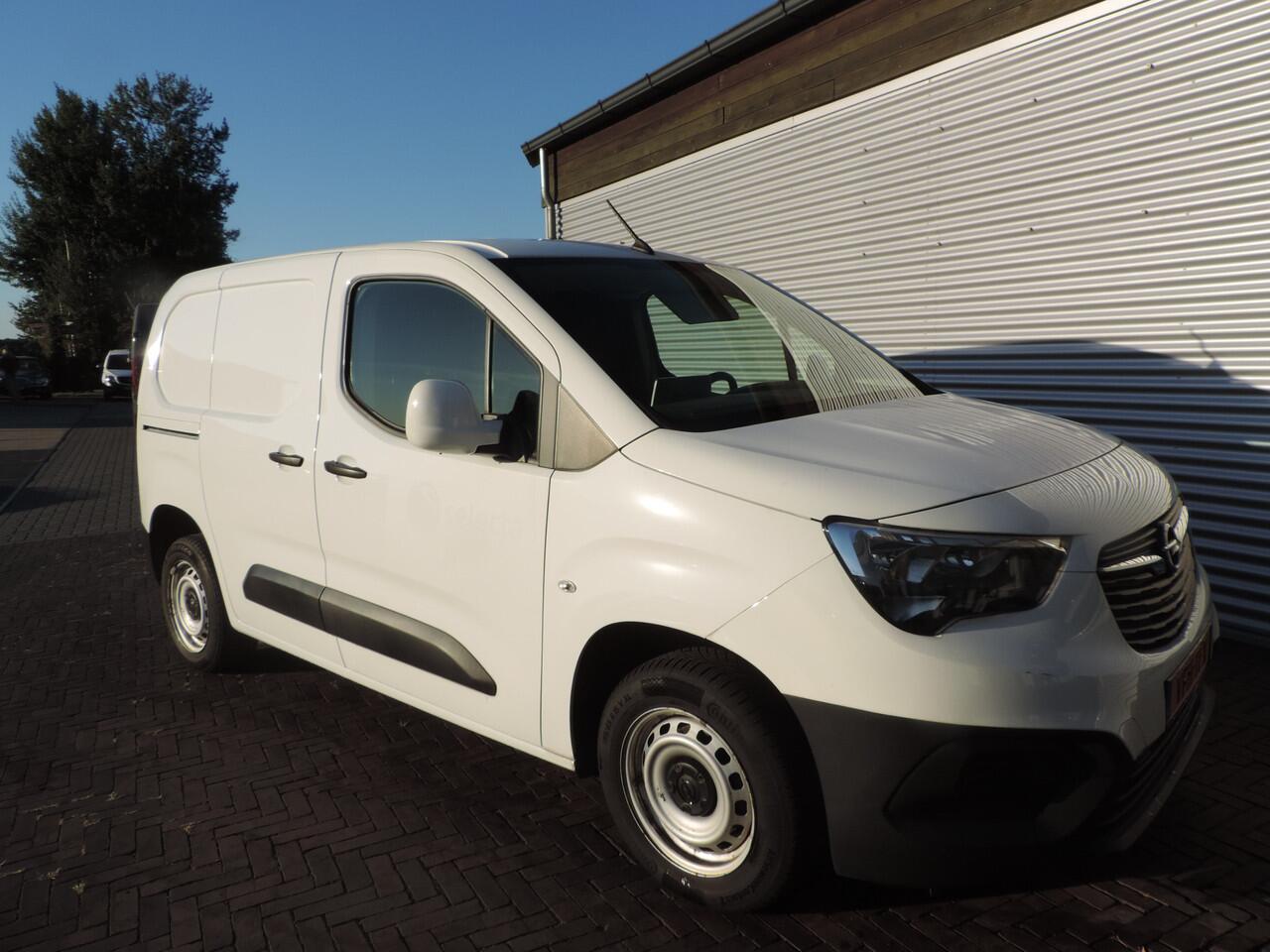 Opel COMBO 1.2 Turbo L1H1 Edition benzine motor