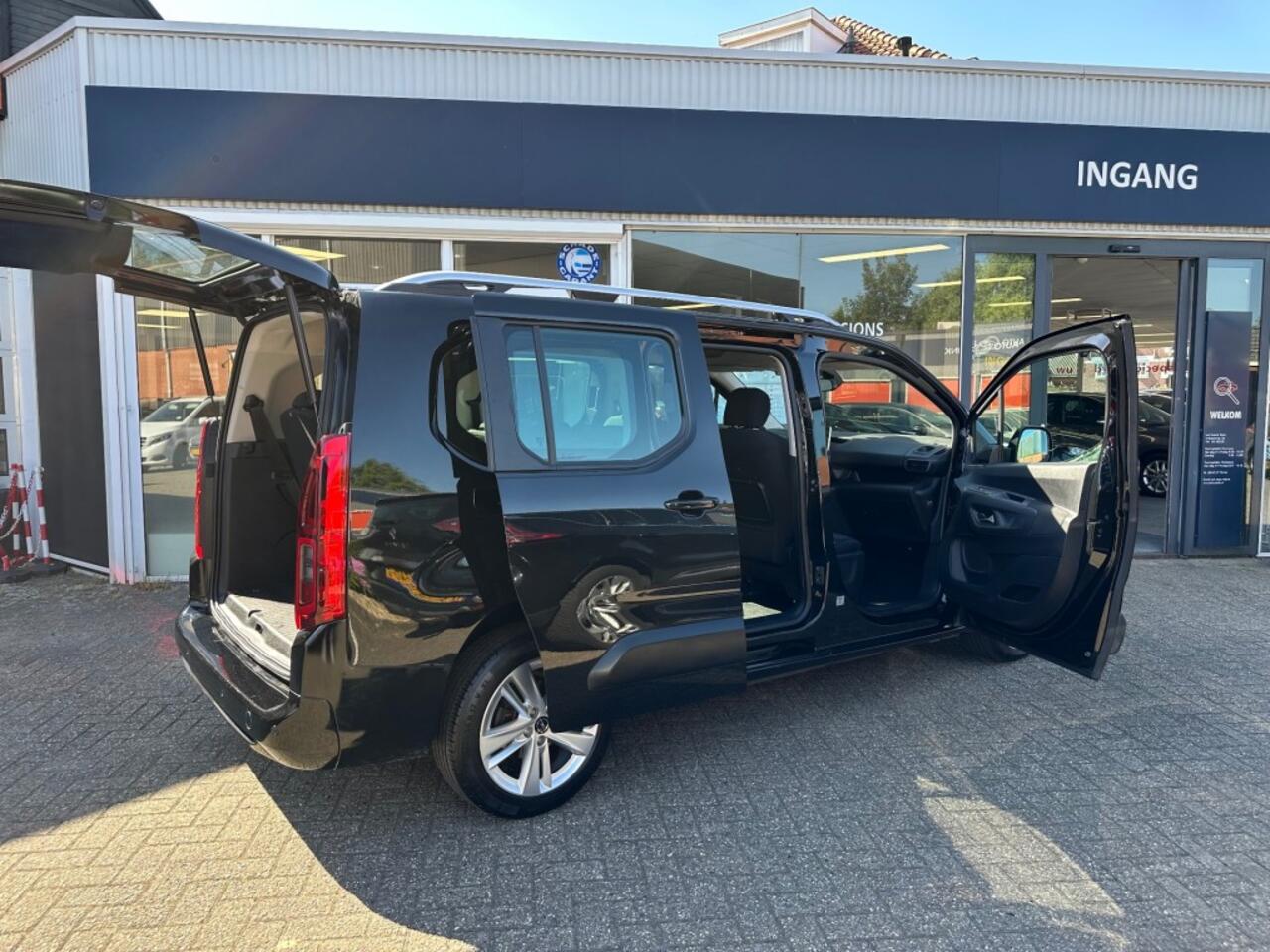 Opel COMBO 1.5 LIFE AUT 7 PERSOONS