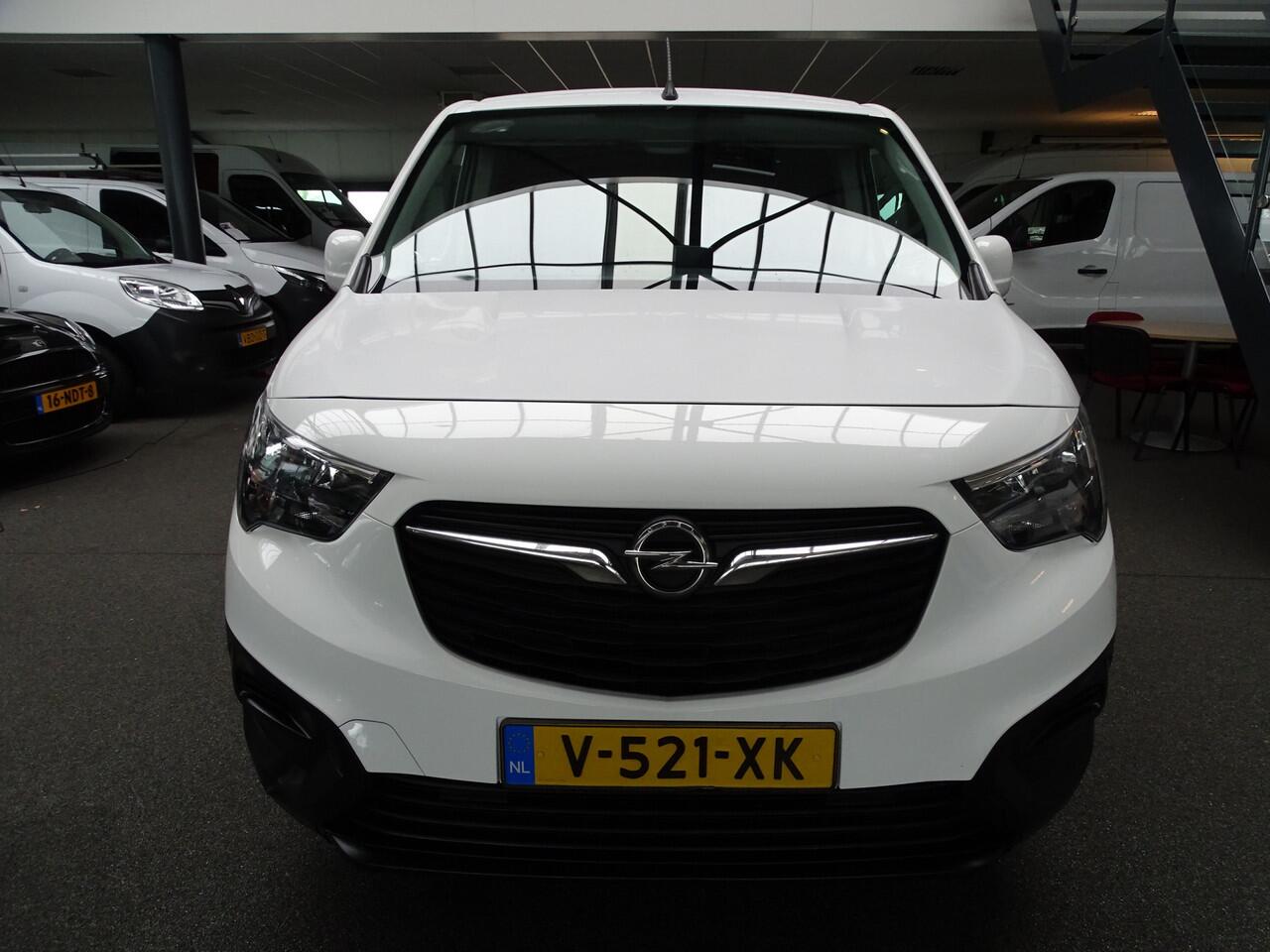 Opel COMBO 1.5D L2H1 Edition maxi, Carplay, Navi, Cruise, Airco, Etc.
