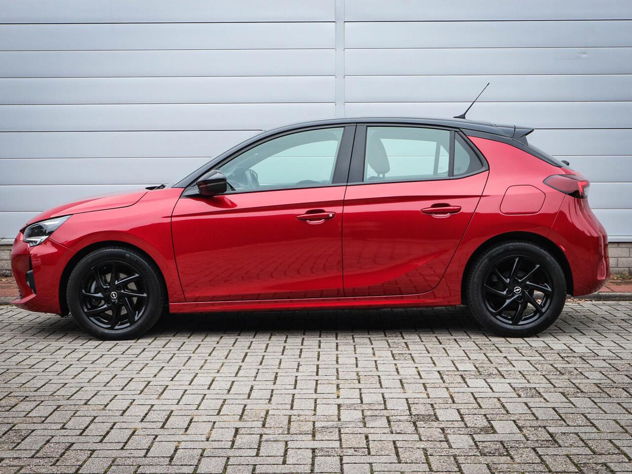 Opel CORSA 1.2 GS Line | Airco | Navi | Cruise | Lichtmetaal | Pdc | Led | Twee kleur |