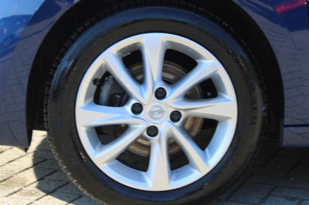 Opel CORSA 1.2 ELEGANCE Climate / Cruise controle Apple Car Navigatie 16LM