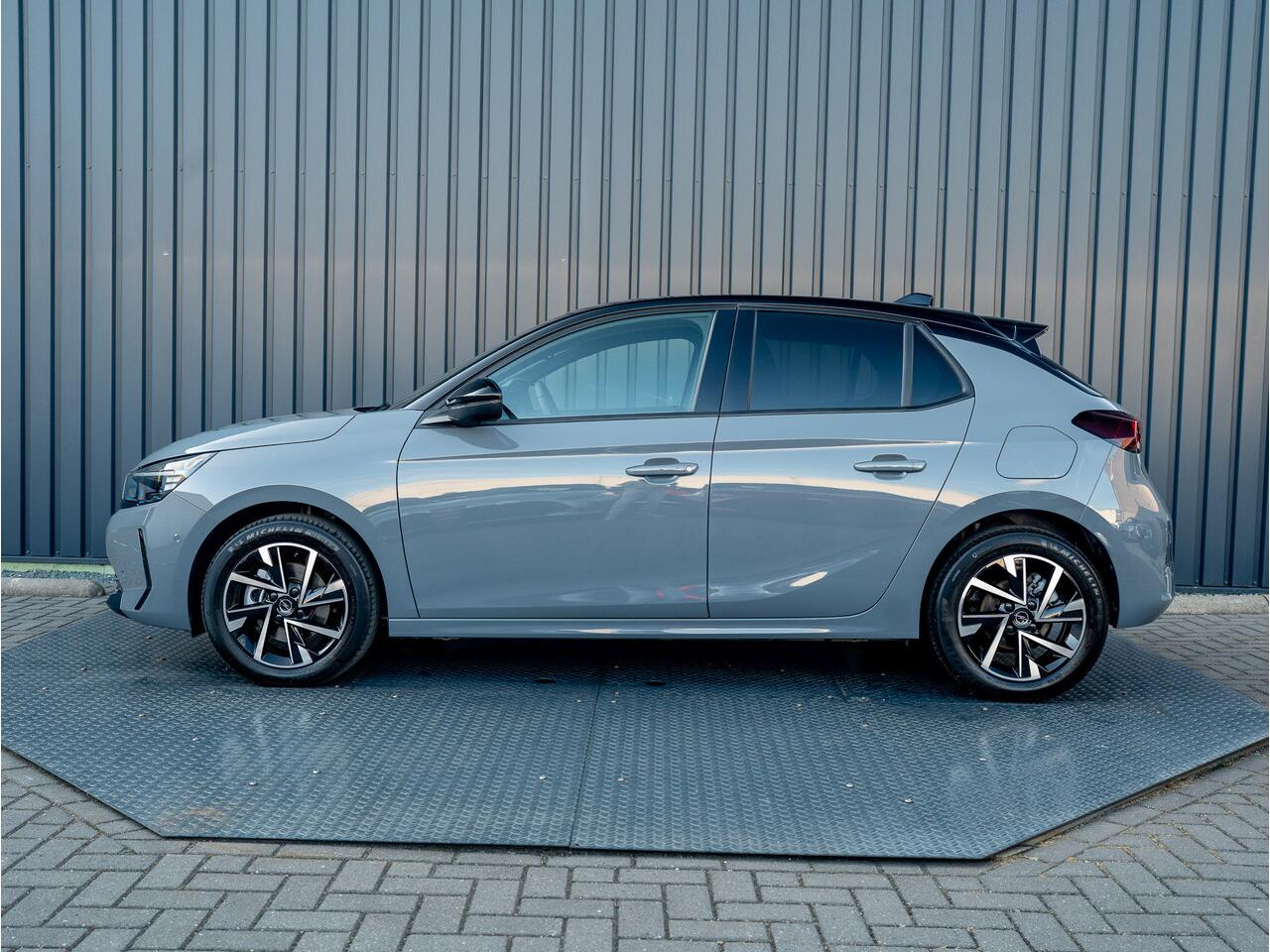 Opel CORSA 1.2 Turbo 100Pk GS | Camera | Navi | Parkeersensoren | Prijs Rijklaar!!