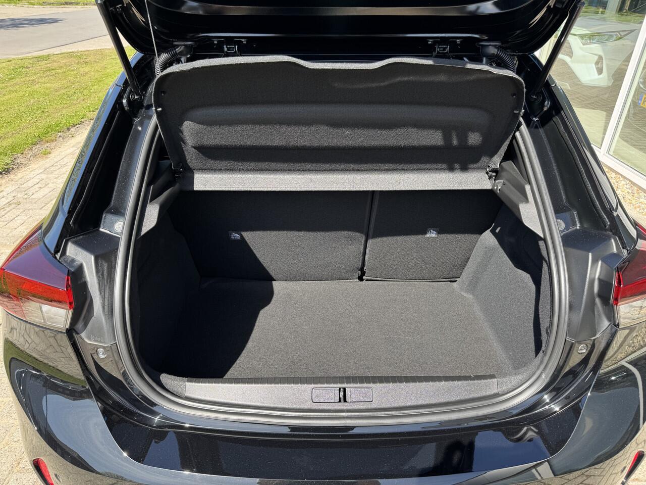 Opel CORSA 1.2 Level 4 Panoramadak