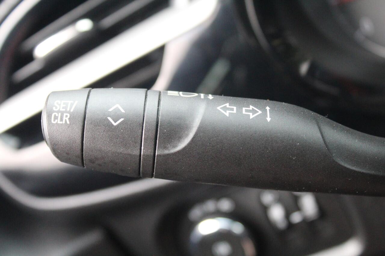 Opel CORSA 1.2 Edition