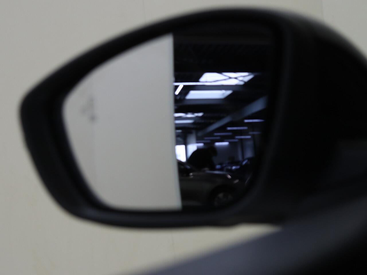 Opel CORSA 1.2 Level 3 | Dodehoekbewaking | Camera | Carplay |