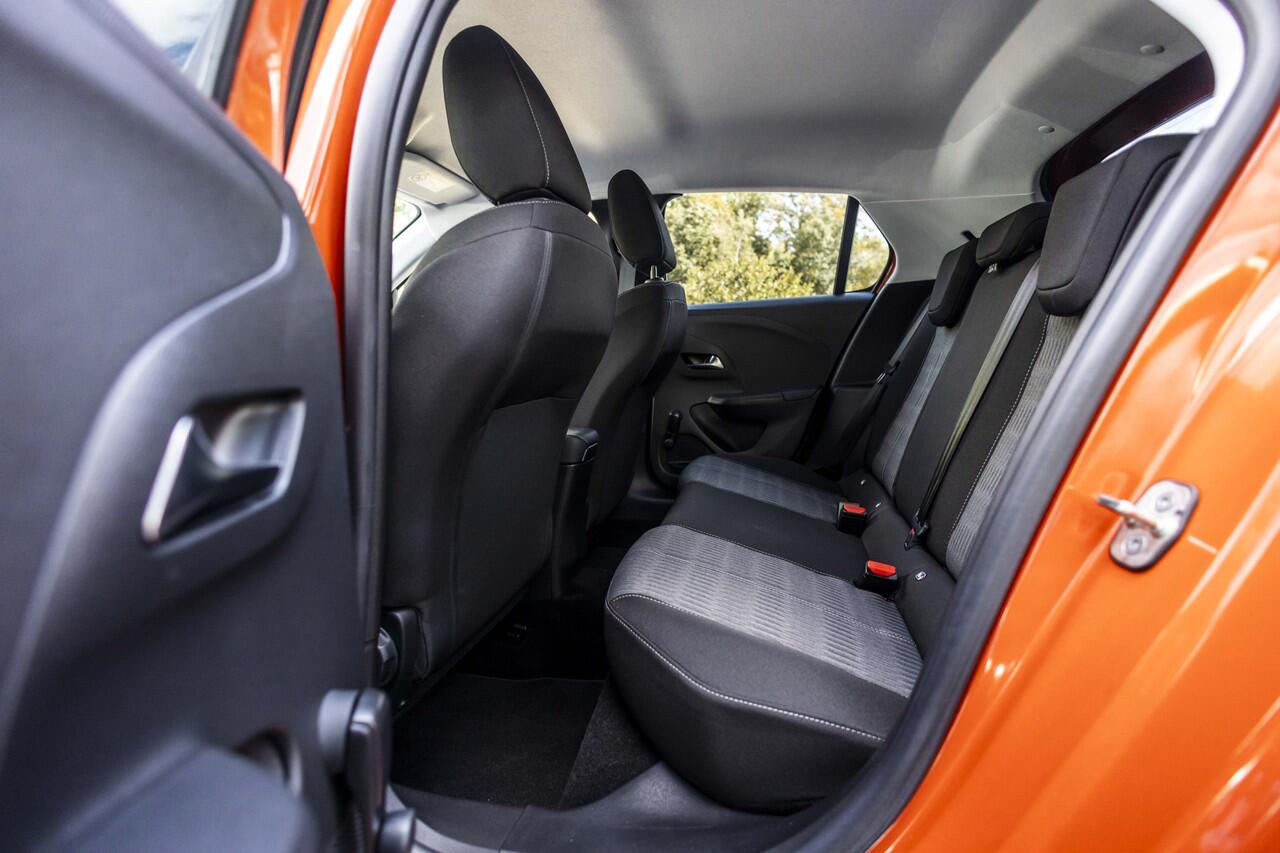 Opel CORSA 1.2 Edition