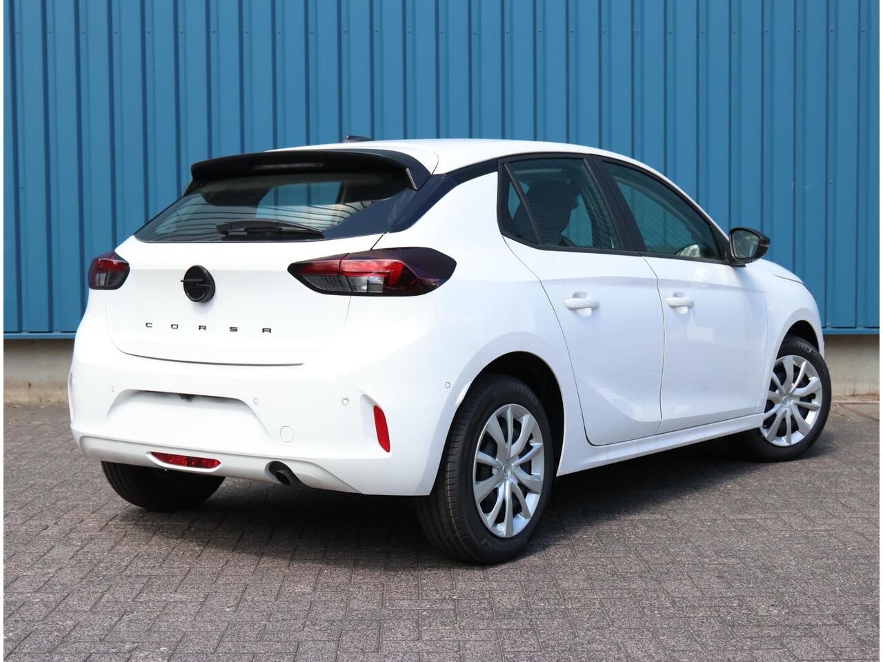 Opel CORSA 1.2 Edition | Incl. ¤3.359 korting! | Airco | Achteruitrijcamera | Parkeersensoren Voor en Achter | Dodehoekdetectie | Apple Carplay/ Android Auto |