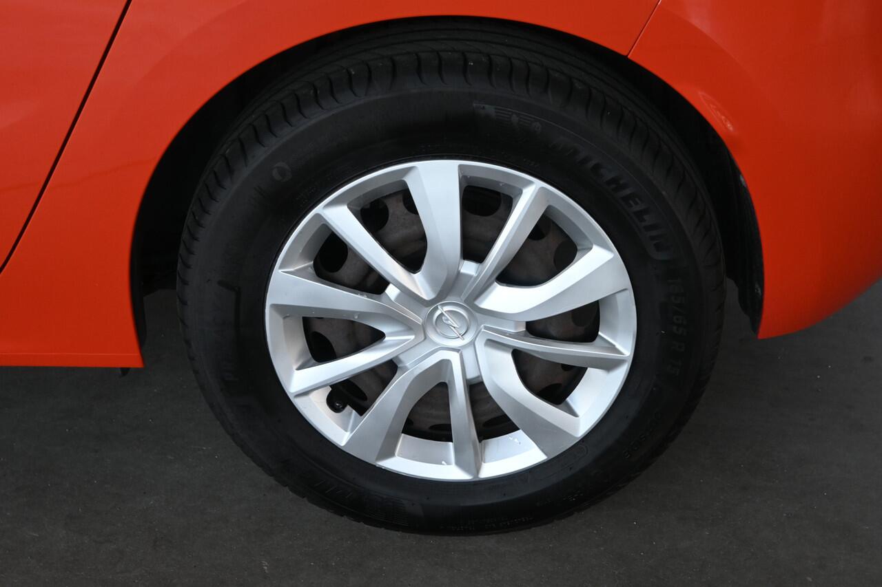 Opel CORSA 1.2 Edition Airco Cruise Control LED 1e Eigenaar Goed Onderhouden! Rijklaarprijs Inruil Mogelijk!