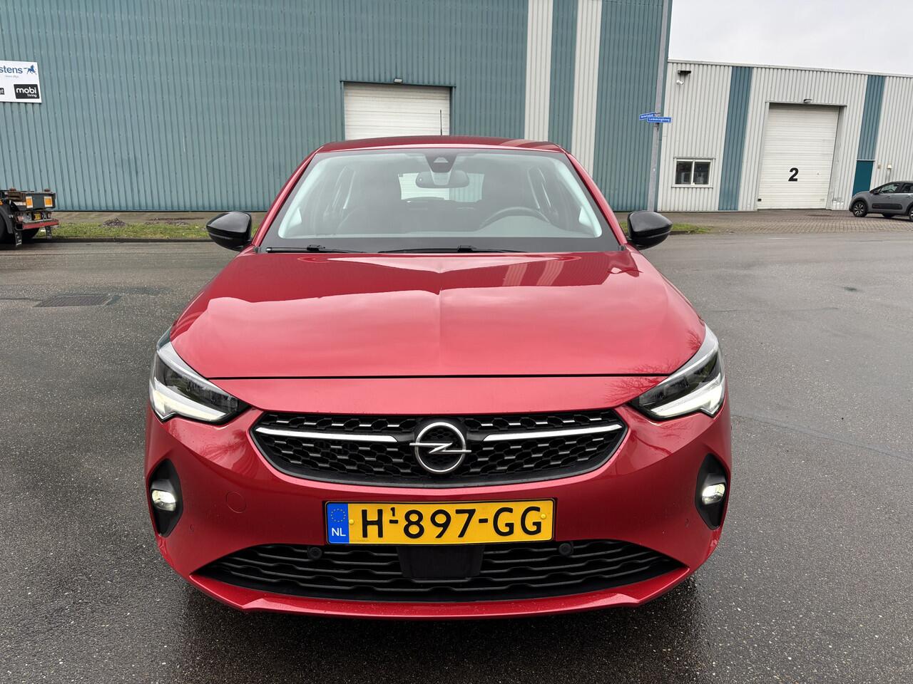 Opel CORSA 1.2i Elegance 5-Deurs 6-Bak 101 PK. Prachtige en zuinige auto van de eerste eigenaar !!!