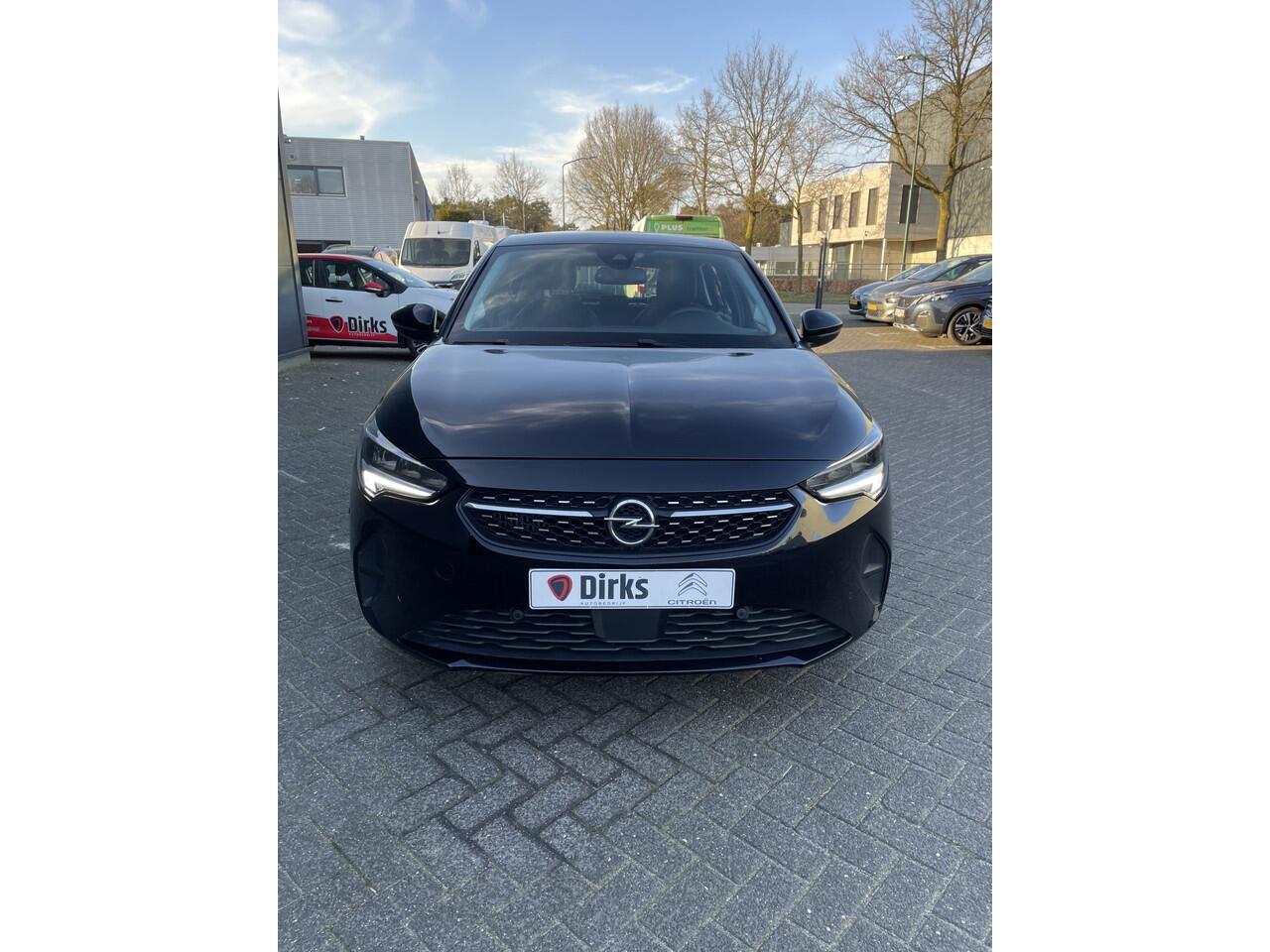 Opel CORSA 100pk Elegance (Camera - LED - Parkeersensoren V+A - Keyless - Navigatie - Dodehoekdetectie- Apple Carplay)