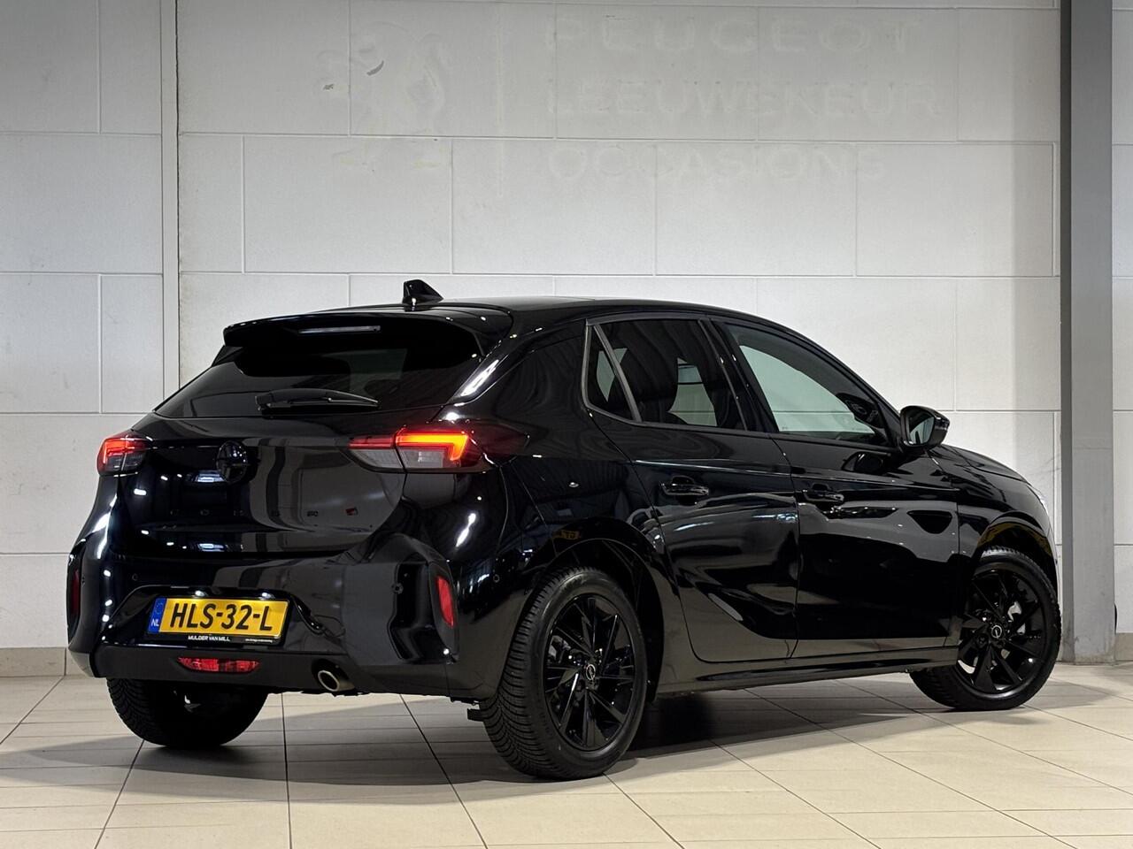 Opel CORSA GS 1.2 Turbo 100pk | PANODAK | CLIMA | NAVI PRO | KEYLESS START | EXTRA GETINTE RUITEN | 180° CAMERA | DODEHOEKBEW. |