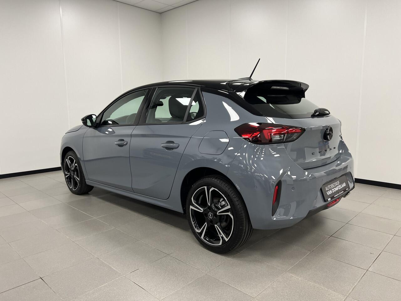 Opel CORSA 1.2T. 110PK / HYBRIDE / AUTOMAAT / GS-LINE / CAMERA / CARPLAY / STOEL-STUURVERW. /