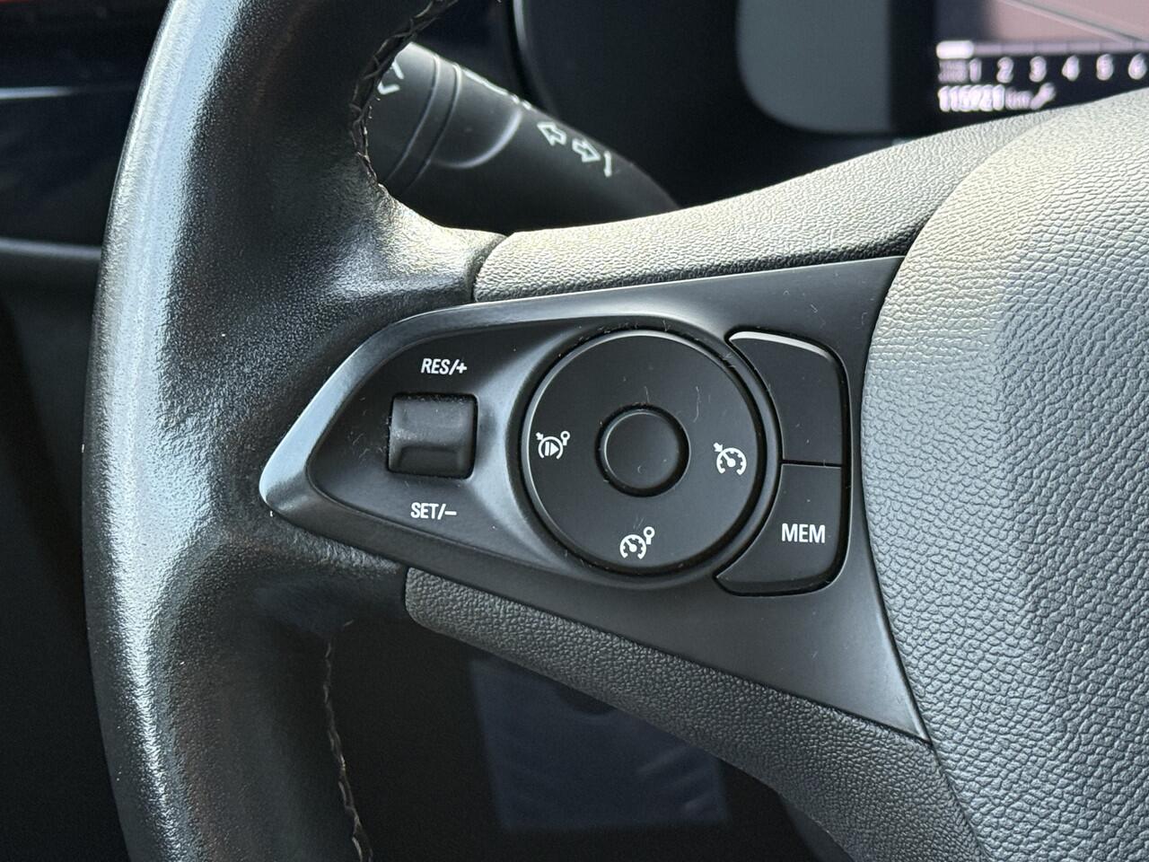 Opel CORSA BWJ 2022 | 1.2 101PK GS Line | PANO DAK | CAMERA A | NAVI | AIRCO | LED | PDC 2X | CARPLAY | SPORTSTOELEN |