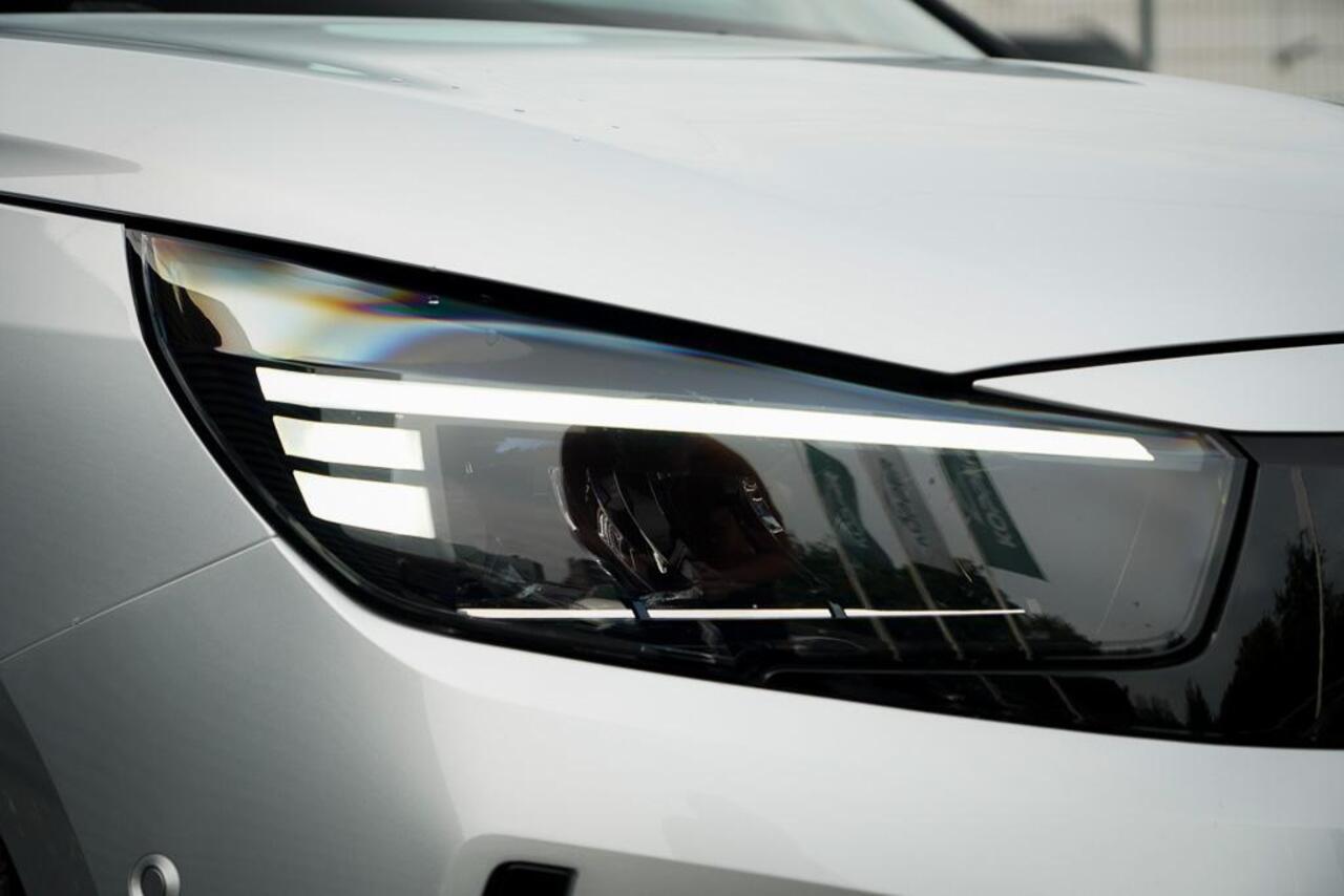 Opel CORSA 1.2 Turbo GS / Pano / Carplay / 130 PK / Stoelverwarming / Aut