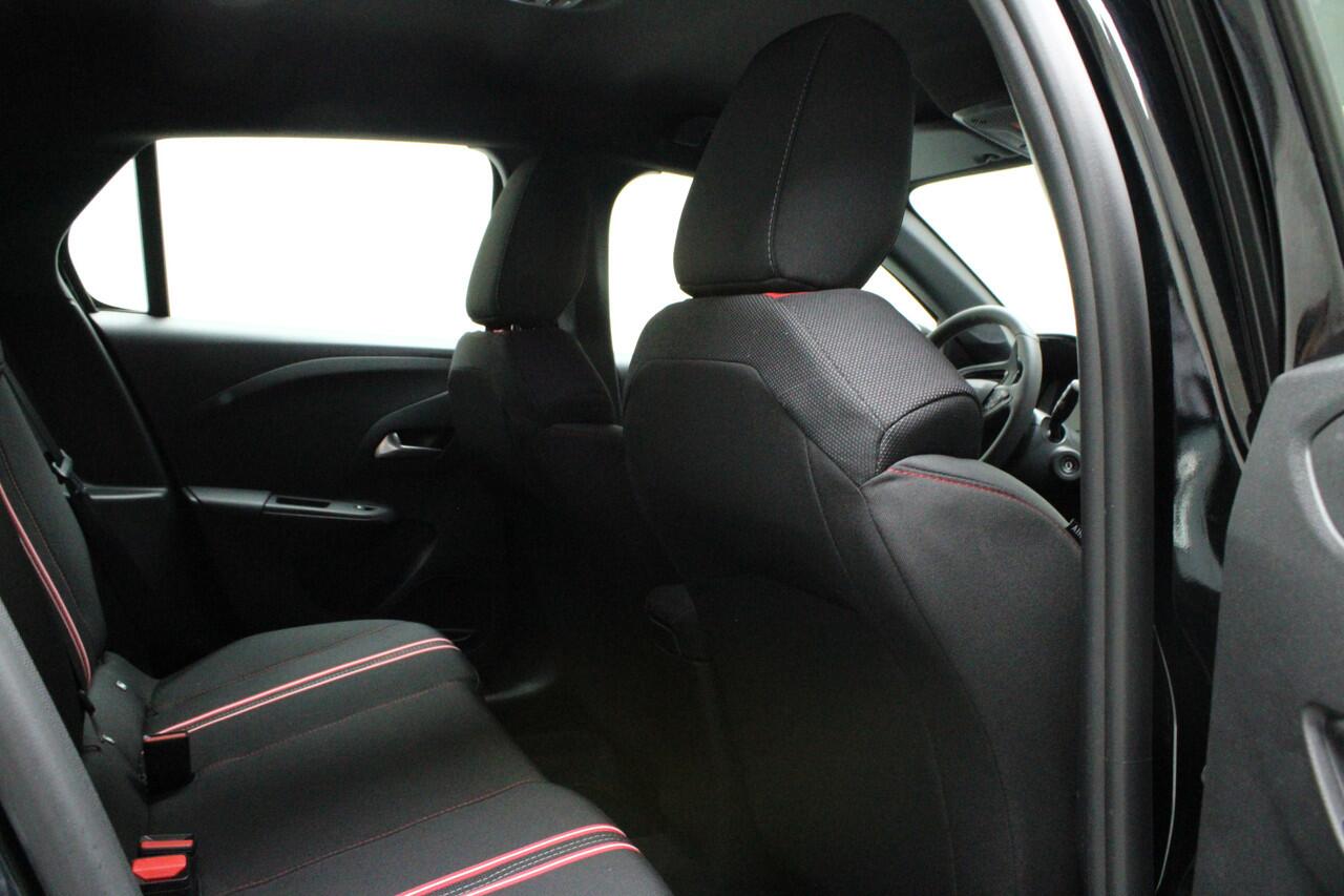 Opel CORSA 1.2 Turbo GS | Draadloze Carplay / PDC v&a / Blind Spot