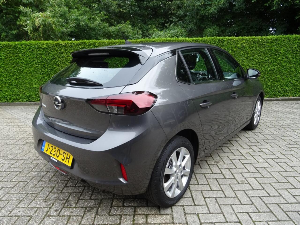 Opel CORSA 1.2 ELEGANCE AIRCO BLUETOOTH NAVI STOEL EN STUUR VERW