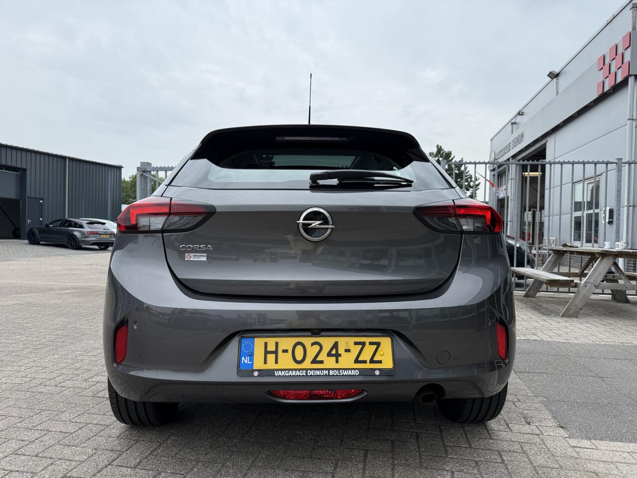 Opel CORSA 1.2 5-deurs Elegance Panoramadak, Navigatie, Comf.intr, LED verl, etc..