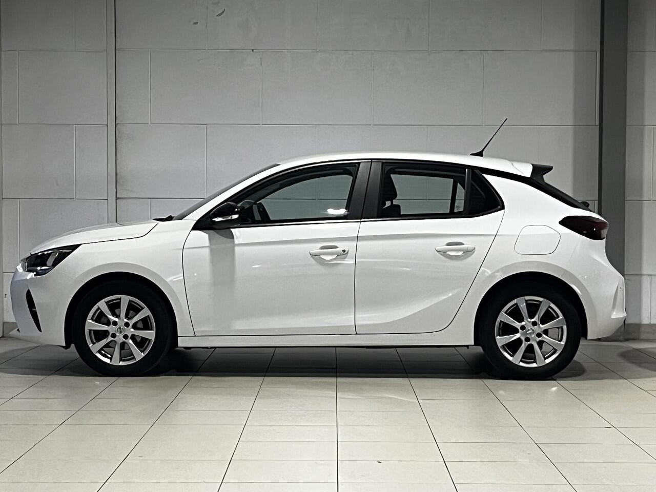 Opel CORSA Edition+ 1.2 75pk | APPLE CARPLAY / ANDROID AUTO | LEDER STUUR | PARKEERSENSOREN | ARMSTEUN | ISOFIX |