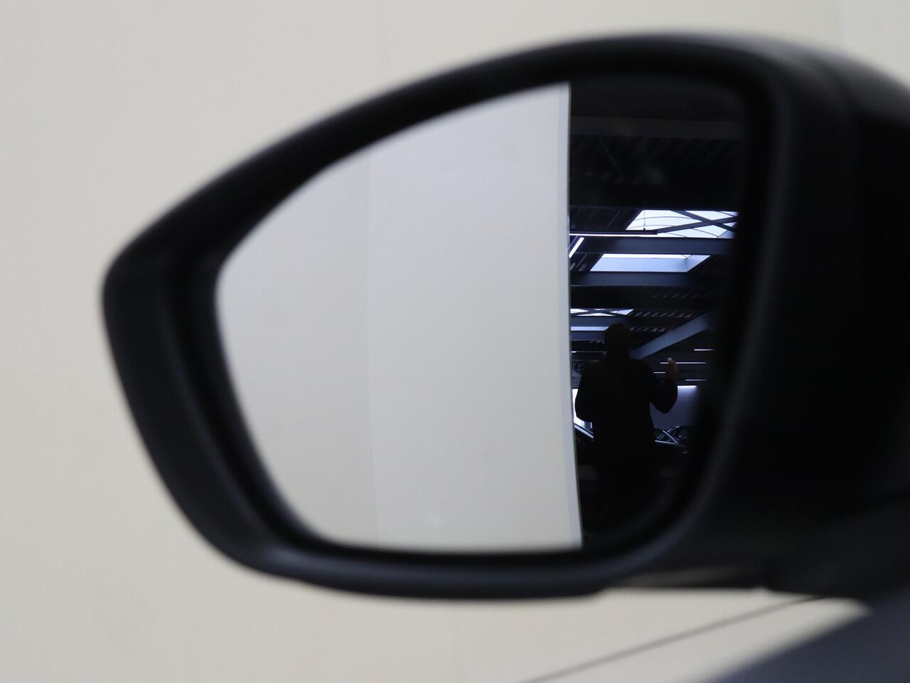 Opel CORSA 1.2 Level 2 | Airco | Parkeerhulp | Carplay | Cruise |