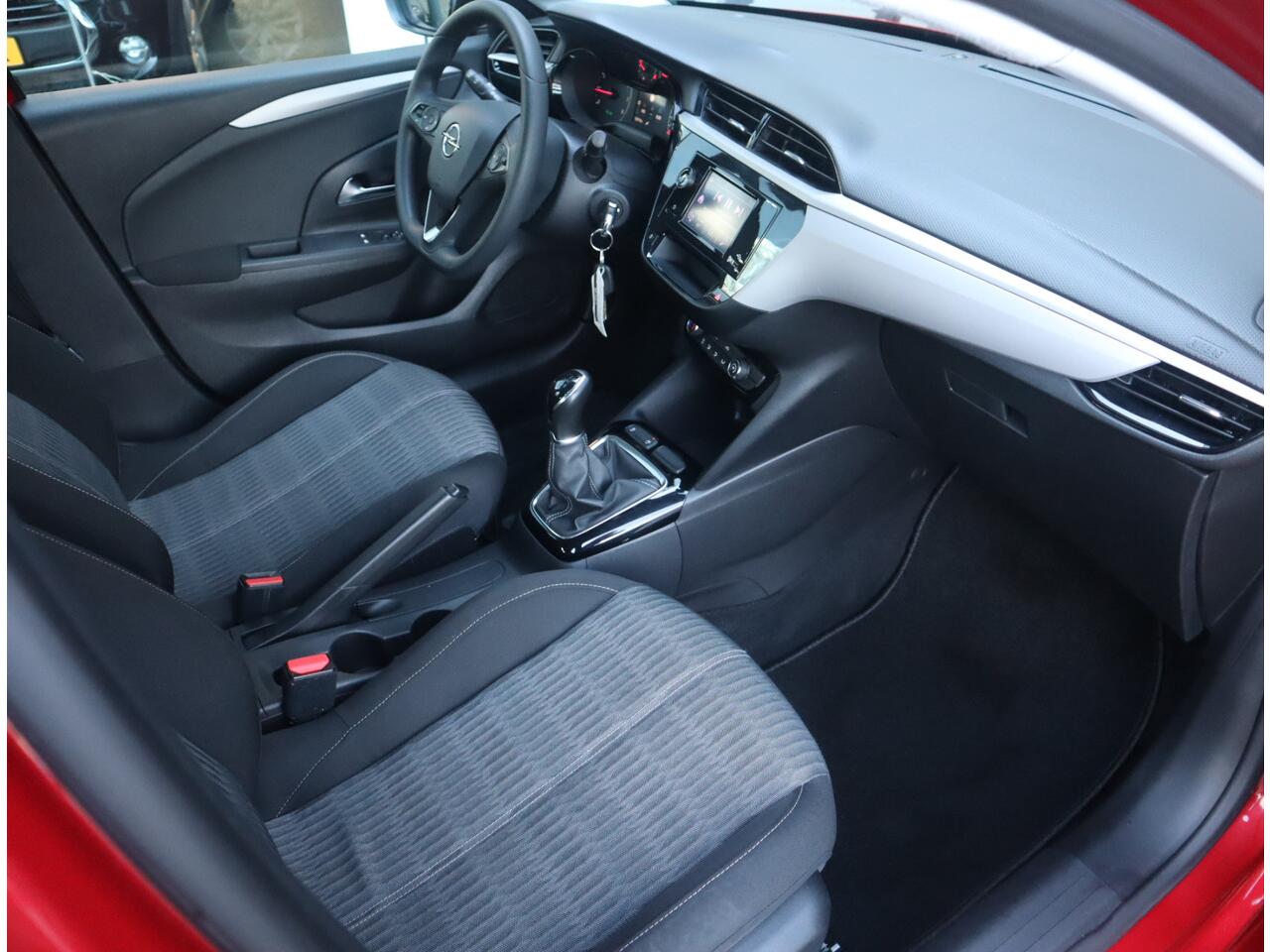 Opel CORSA 1.2 Edition