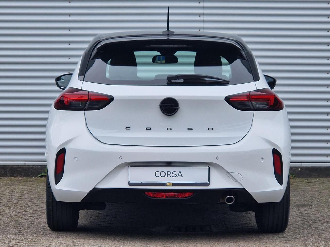 Opel CORSA GS 1.2 Turbo 100pk | ¤ 4.607 VOORDEEL | CLIMATE CONTROL | APPLE CARPLAY / ANDROID AUTO | CAMERA | PARKEERSENSOREN VOOR EN ACHTER | DODEHOEKDETECTIE |