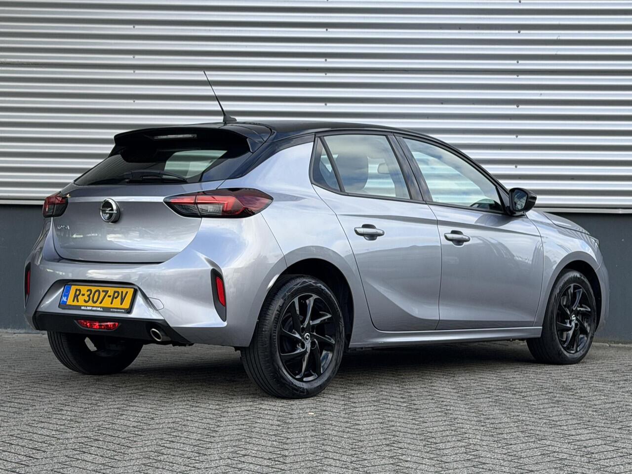 Opel CORSA GS 1.2 Turbo 100pk | NAVI PRO | LAGE KM-STAND! | FULL LED | 1e EIGENAAR | ISOFIX | APPLE CARPLAY / ANDROID AUTO |