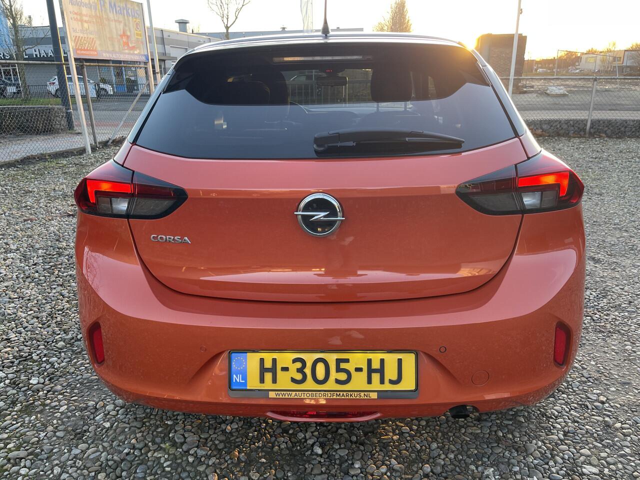 Opel CORSA 1.2 Edition Sportvelgen en Navigatie