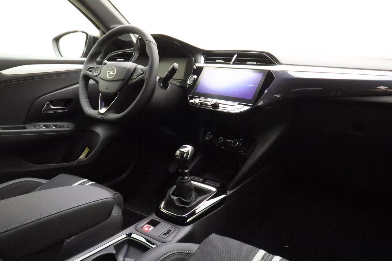 Opel CORSA 1.2 Turbo 100pk GS | Navigatie | Climate control | Stoel & stuurverwarming | Camera | Lichtmetalen velgen | Extra getint glas
