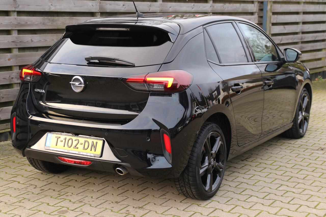 Opel CORSA 1.2 100PK Level 4 / Navi / Stoelverwarming / Carplay / All Season
