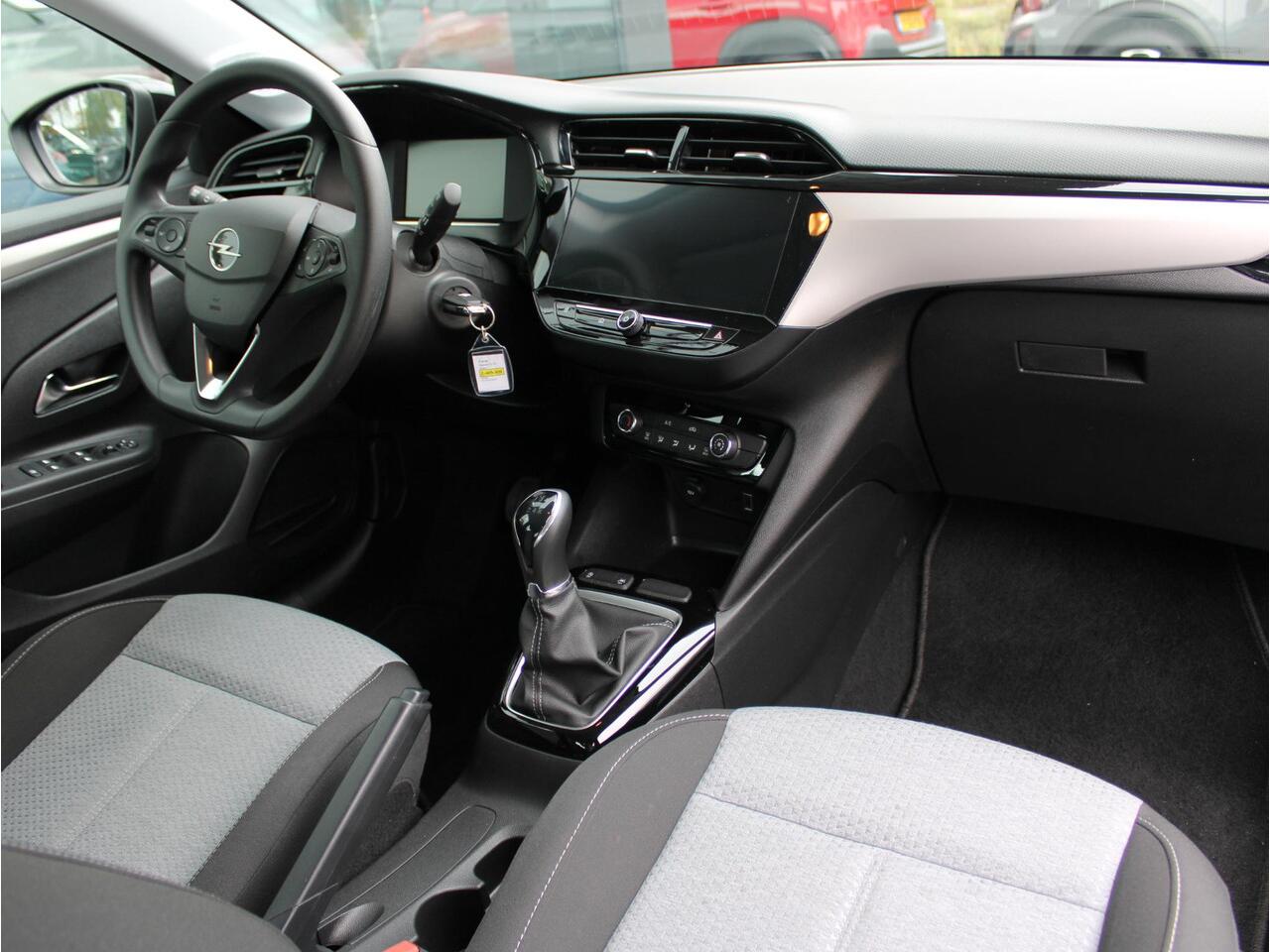 Opel CORSA 1.2 | Apple Carplay / Airco / Cruise