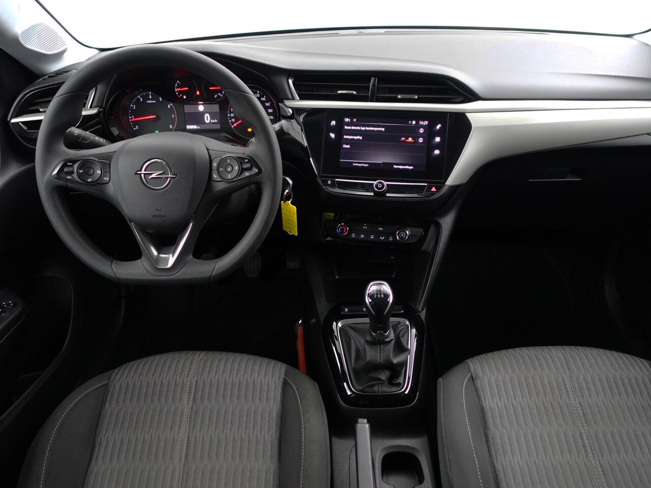 Opel CORSA 1.2 Edition- Park Assist, Lane Assist, Clima, Cruise, Privacy Glass, Comfort Interieur